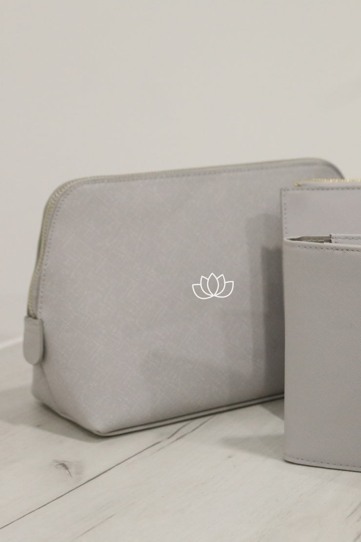 On The Go Accessory Case