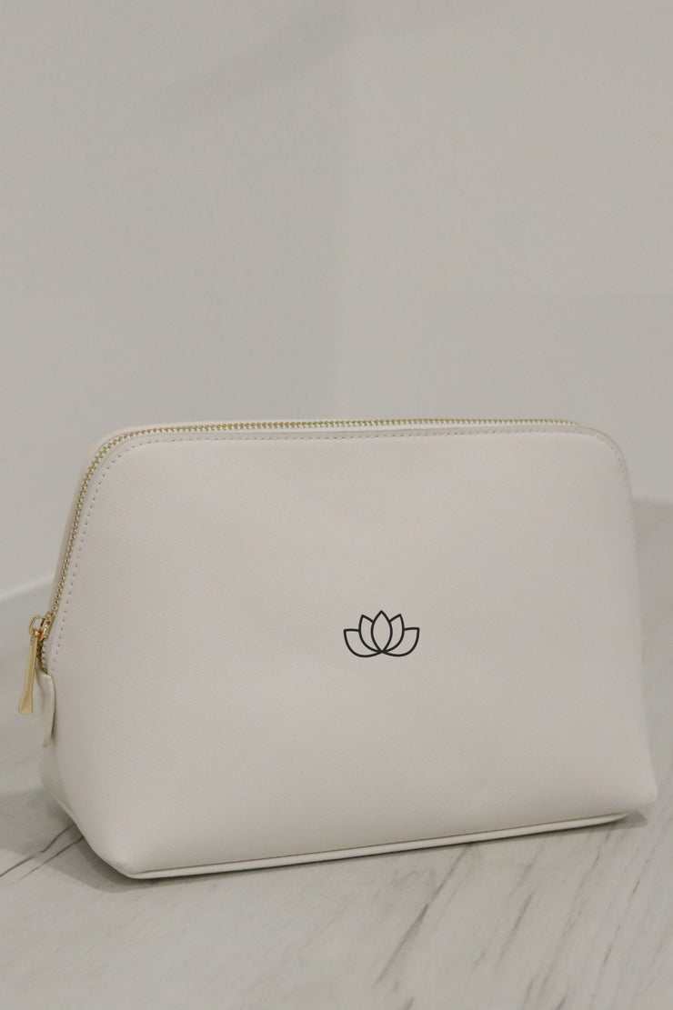 On The Go Accessory Case