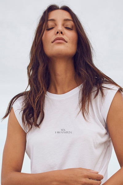 "I am Witch" Roll Tee