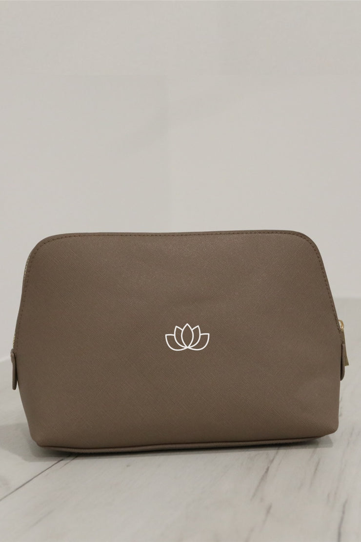 On The Go Accessory Case