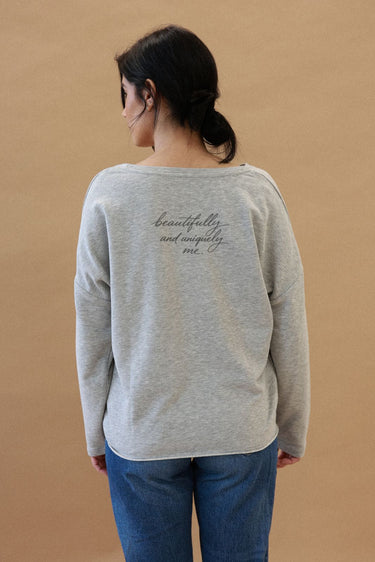 "Uniquely me" Perfect Pullover Cursive Back