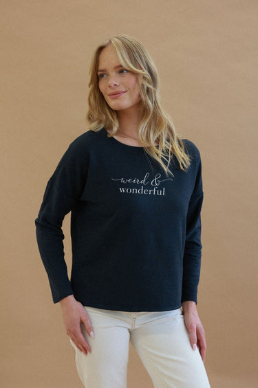 "Wonderful" Perfect Pullover Cursive Front