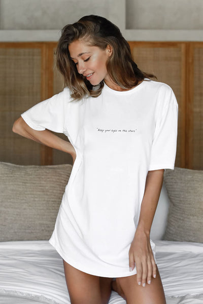 "Eyes On The Stars" Bed Tee