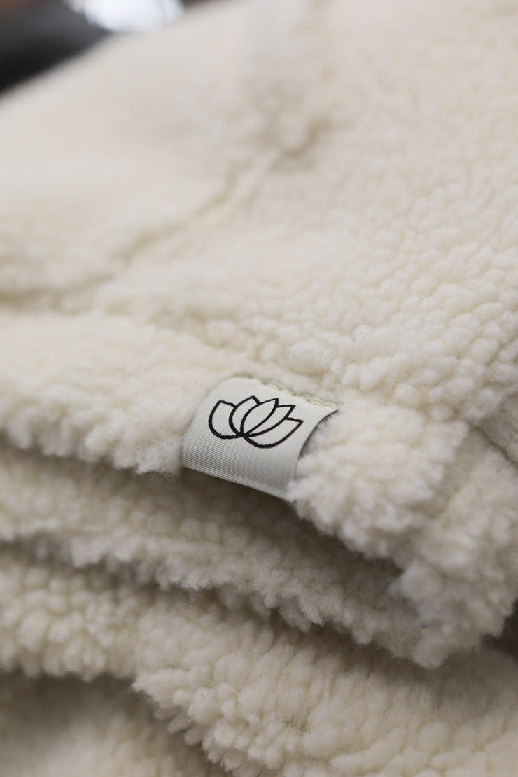Snuggle In Sherpa